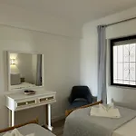 Velamar Praia 411 - 300M Da Praia