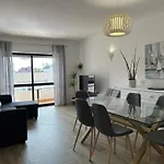 Velamar Praia 411 - 300M Da Praia